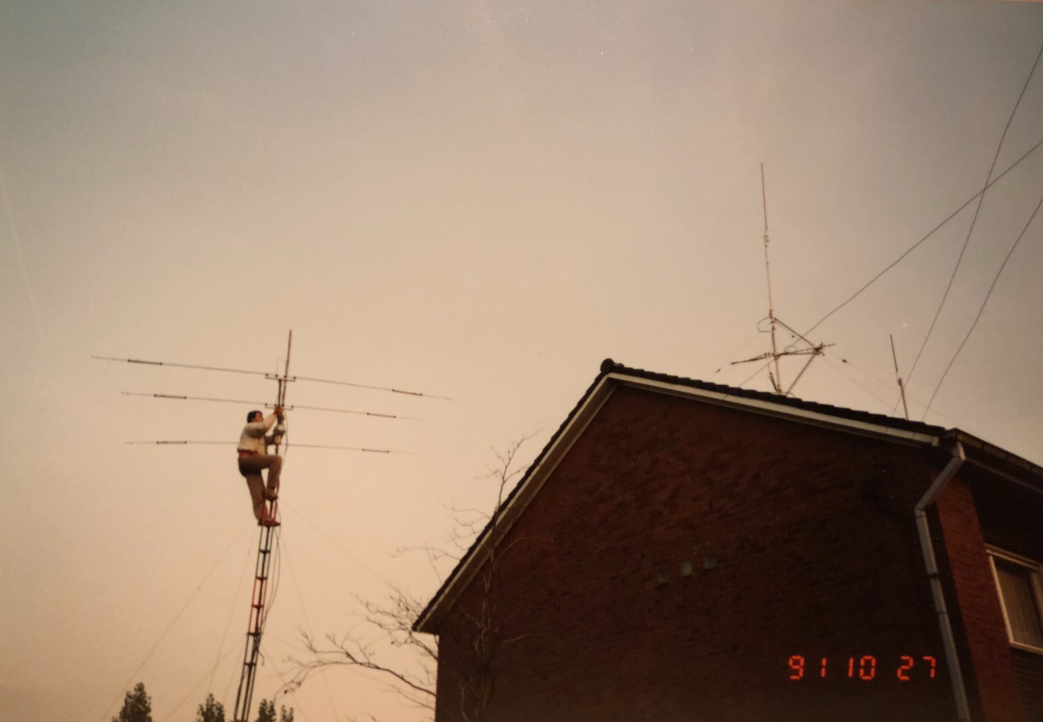 Eerste antenne-experimenten