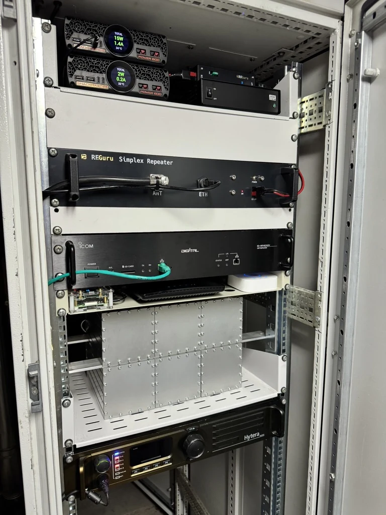 ON0VHF repeaterkast
